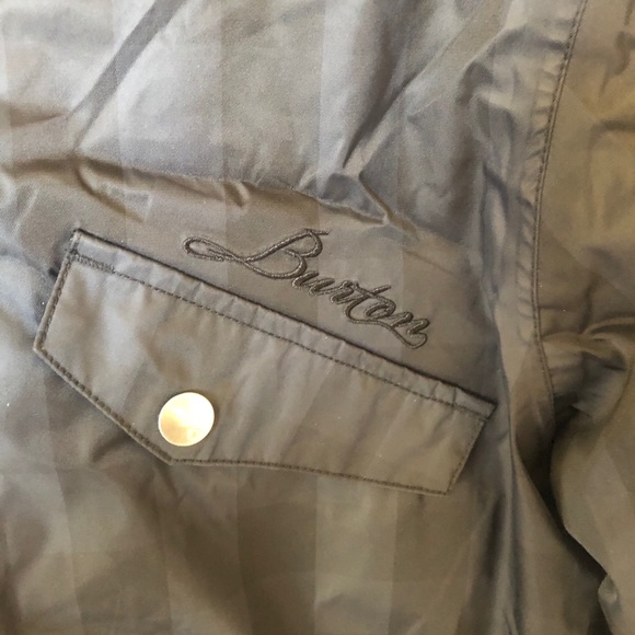 Burton Ski/Snowboard Jacket - Picture 5 of 7